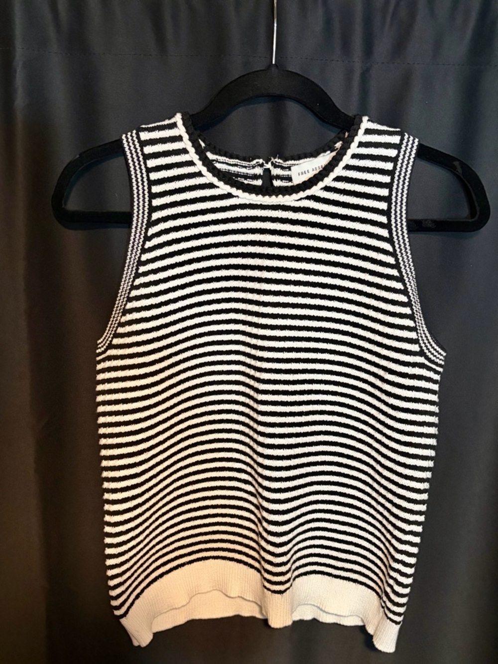 Striped Sleeveless Knit Tank Top - Black & White